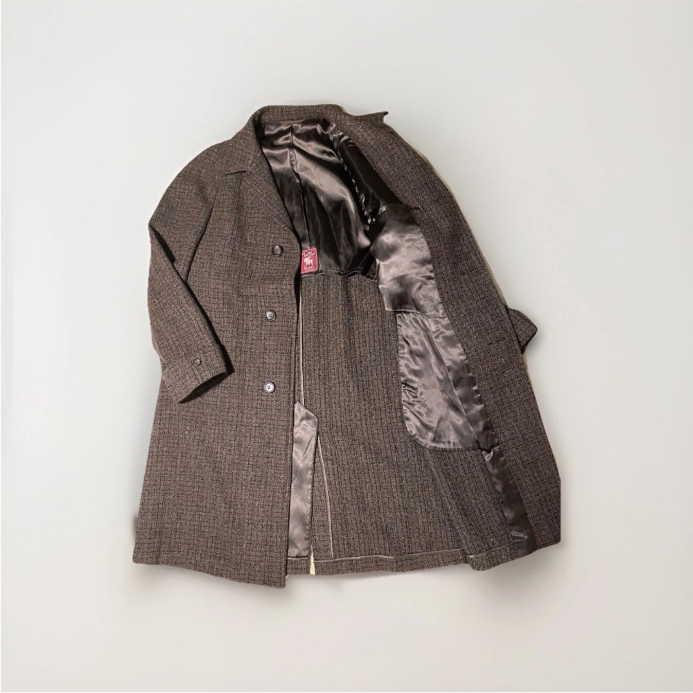 Hart Schaffner Marx Gray Satin Lining